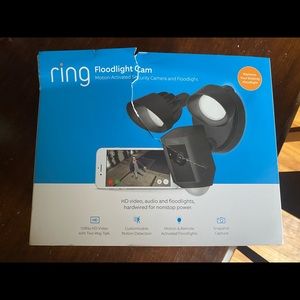 Ring Floodlight Cam